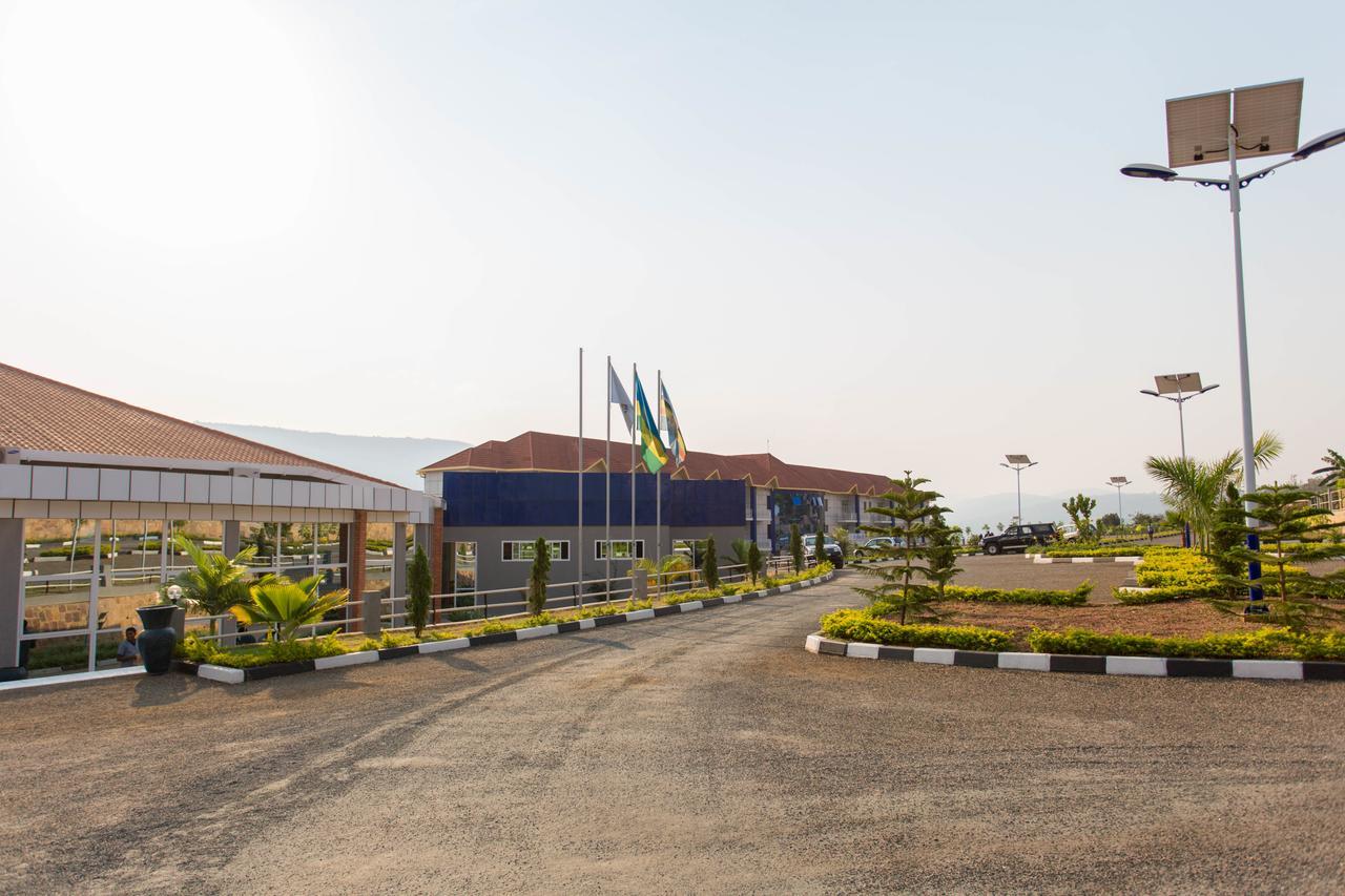 Dove Hotel Kigali Exterior foto