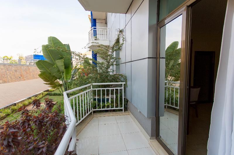 Dove Hotel Kigali Exterior foto